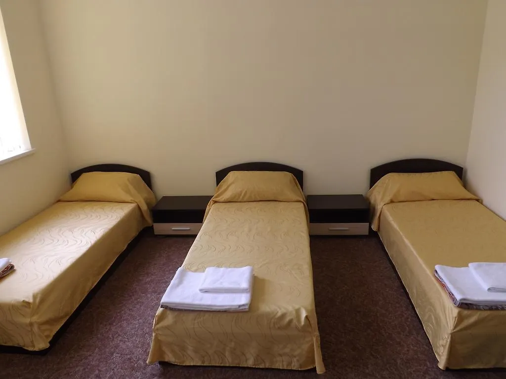 Hostel Rayska Yabalka Varna 0*,