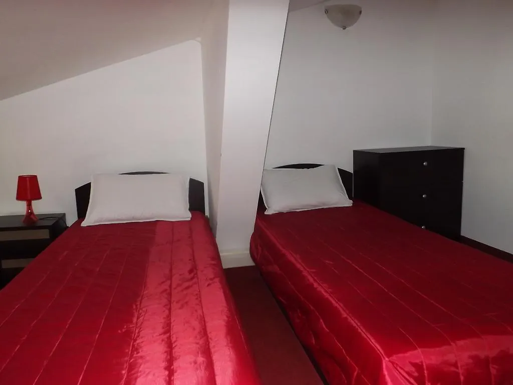 Hostel Rayska Yabalka Varna